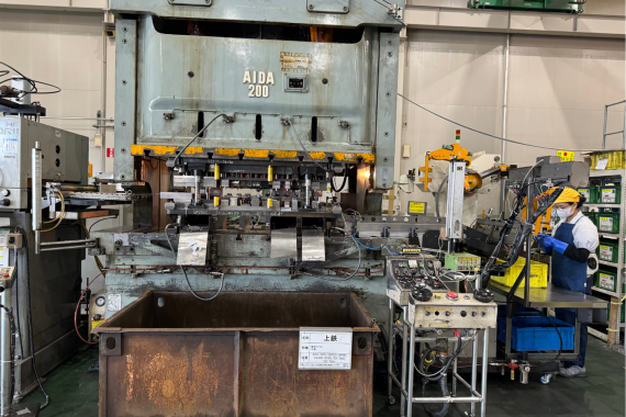 Tuyển thực tập sinh ngành Dập Kim Loại tại Nhật Bản